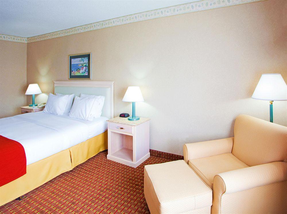 Best Western Plus Pocomoke City Bagian luar foto