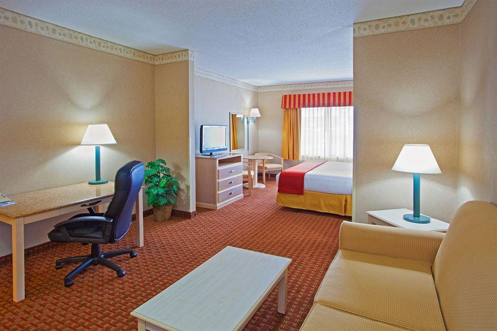 Best Western Plus Pocomoke City Ruang foto